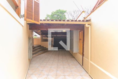 Casa à venda com 220m², 3 quartos e 2 vagas Casa à venda com 220m², 3 quartos e 2 vagasGaragem