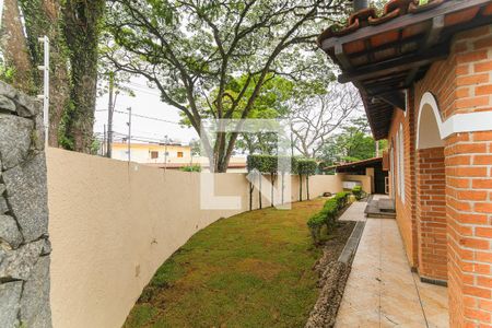 Casa à venda com 220m², 3 quartos e 2 vagas Casa à venda com 220m², 3 quartos e 2 vagasJardim