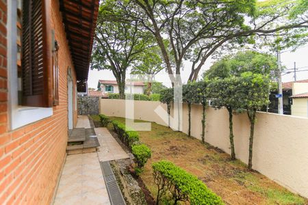 Casa à venda com 220m², 3 quartos e 2 vagas Casa à venda com 220m², 3 quartos e 2 vagasJardim