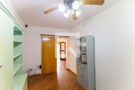 Escritório de casa à venda com 3 quartos, 220m² em Super Quadra Morumbi, São Paulo