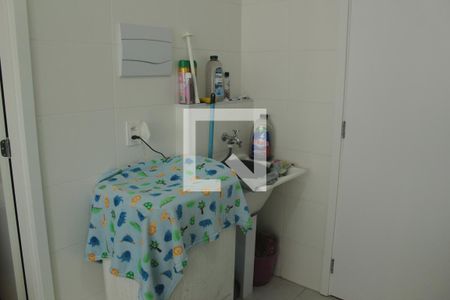 Sala/Cozinha/Área de Serviço de apartamento à venda com 1 quarto, 28m² em Jardim Cidalia, São Paulo