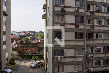 Apartamento à venda com 80m², 3 quartos e 1 vagaÁrea de Serviço - Janela