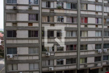 Apartamento à venda com 80m², 3 quartos e 1 vagaQuarto 02 - Janela