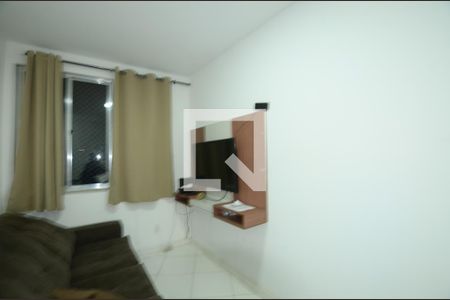Sala de apartamento para alugar com 2 quartos, 50m² em Vaz Lobo, Rio de Janeiro