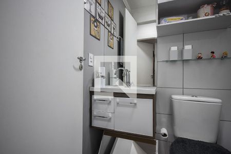 Apartamento à venda com 40m², 2 quartos e sem vaga Apartamento à venda com 40m², 2 quartos e sem vagaBanheiro