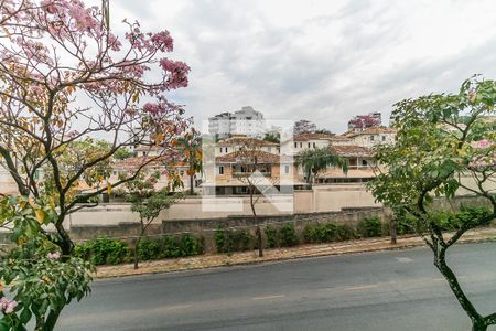 Vista de apartamento para alugar com 2 quartos, 49m² em Cabral, Contagem