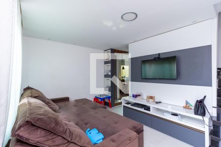 Sala de casa de condomínio à venda com 2 quartos, 150m² em Vila Libanesa, São Paulo