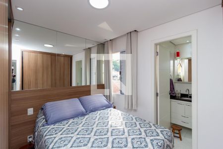 Casa de condomínio à venda com 150m², 2 quartos e 2 vagasSuíte 2