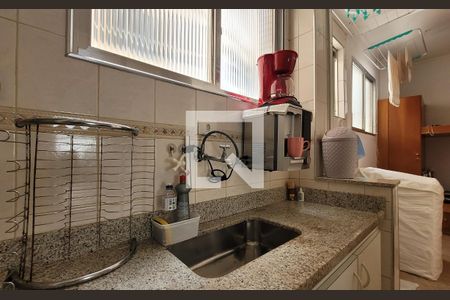 Apartamento para alugar com 100m², 2 quartos e sem vagaCozinha