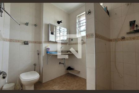 Apartamento para alugar com 100m², 2 quartos e sem vagaBanheiro