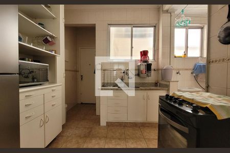 Apartamento para alugar com 100m², 2 quartos e sem vagaCozinha