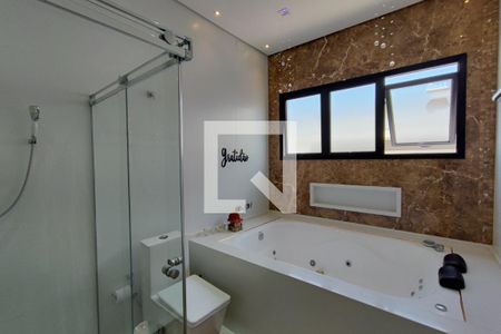 Casa de condomínio à venda com 250m², 3 quartos e 4 vagasBanheiro Suíte