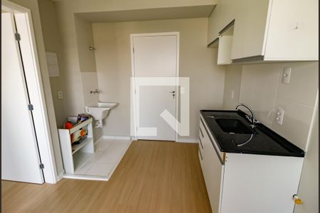 Cozinha e Área de Serviço de kitnet/studio à venda com 1 quarto, 24m² em Vila Nova das Belezas, São Paulo