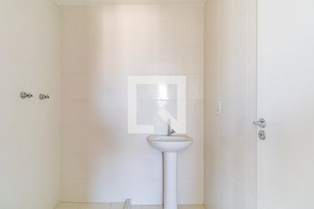 Apartamento à venda com 41m², 2 quartos e 1 vaga Apartamento à venda com 41m², 2 quartos e 1 vagaBanheiro