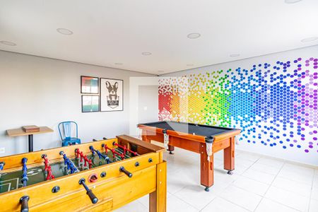 Apartamento à venda com 41m², 2 quartos e 1 vaga Apartamento à venda com 41m², 2 quartos e 1 vagaÁrea comum - Sala de jogos