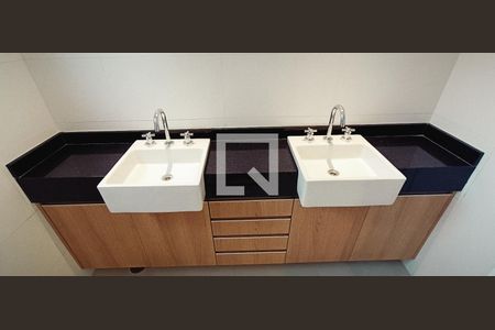 Apartamento para alugar com 151m², 3 quartos e 2 vagasBanheiro da Suíte 1