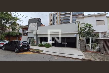 Apartamento para alugar com 151m², 3 quartos e 2 vagasFachada - Plaquinha