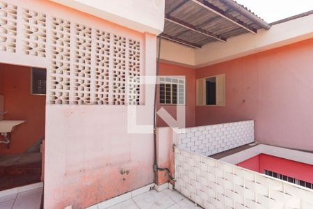Casa à venda com 70m², 4 quartos e 4 vagasÁrea Externa