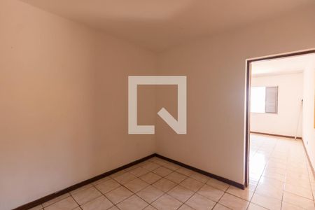 Quarto 2 de casa à venda com 4 quartos, 70m² em Jardim Bela Vista, Osasco