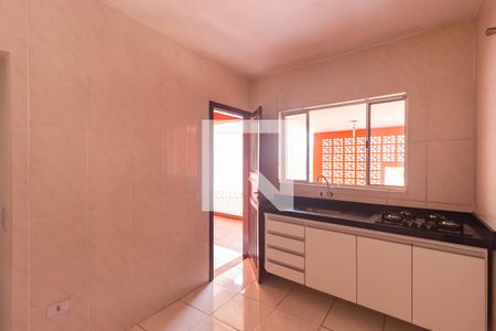 Casa à venda com 70m², 4 quartos e 4 vagasCozinha