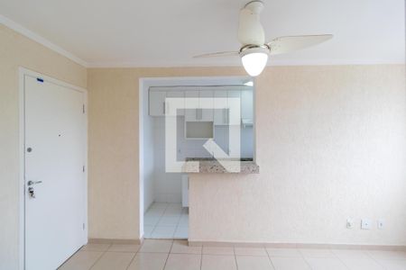 Salas de apartamento para alugar com 2 quartos, 49m² em Vila Trinta E Um de Março, Campinas
