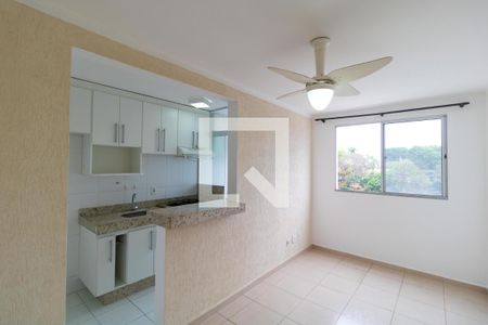 Salas de apartamento para alugar com 2 quartos, 49m² em Vila Trinta E Um de Março, Campinas