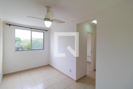 Salas de apartamento para alugar com 2 quartos, 49m² em Vila Trinta E Um de Março, Campinas