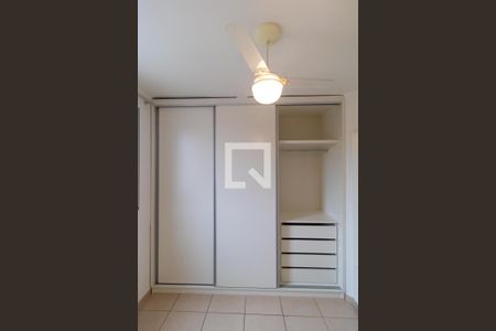 Apartamento à venda com 49m², 2 quartos e 1 vagaArmário da Suíte