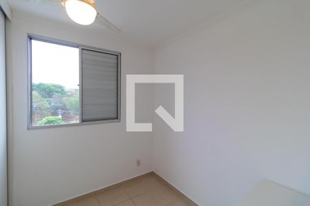 Quarto de apartamento para alugar com 2 quartos, 49m² em Vila Trinta E Um de Março, Campinas
