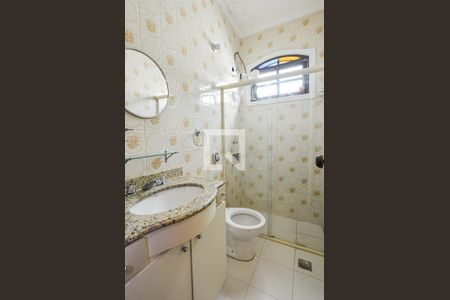 Casa à venda com 240m², 4 quartos e 2 vagasBanheiroBanheiro