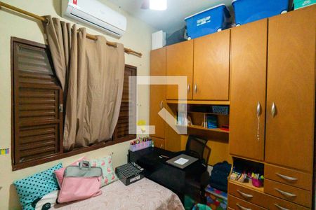 Casa à venda com 125m², 3 quartos e 2 vagasQuarto 2