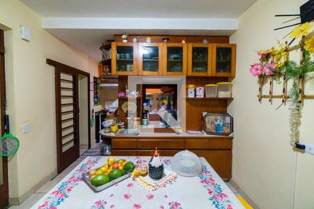 Casa à venda com 125m², 3 quartos e 2 vagasCozinha