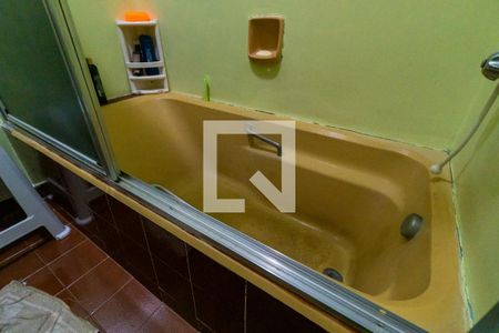 Casa à venda com 125m², 3 quartos e 2 vagasBanheiro Social Detalhe