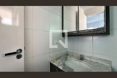 Apartamento para alugar com 70m², 3 quartos e 1 vaga Apartamento para alugar com 70m², 3 quartos e 1 vagaBanheiro