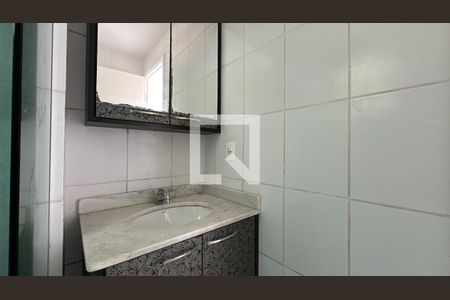 Apartamento para alugar com 70m², 3 quartos e 1 vaga Apartamento para alugar com 70m², 3 quartos e 1 vagaBanheiro
