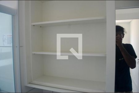 Apartamento à venda com 54m², 2 quartos e 1 vaga Apartamento à venda com 54m², 2 quartos e 1 vagaBanheiro