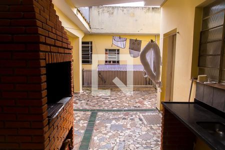 Casa à venda com 100m², 2 quartos e 4 vagas Casa à venda com 100m², 2 quartos e 4 vagasVista do Quarto 2