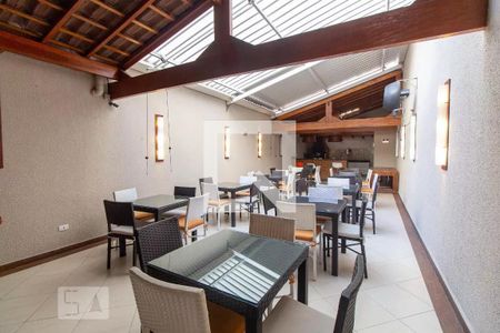 Apartamento à venda com 98m², 3 quartos e 2 vagasChurrasqueira