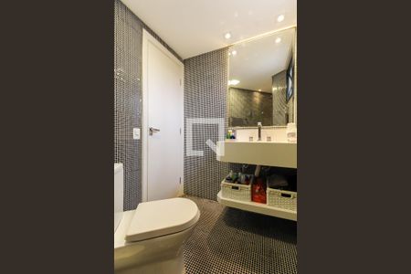 Apartamento à venda com 98m², 3 quartos e 2 vagasBanheiro da Suíte