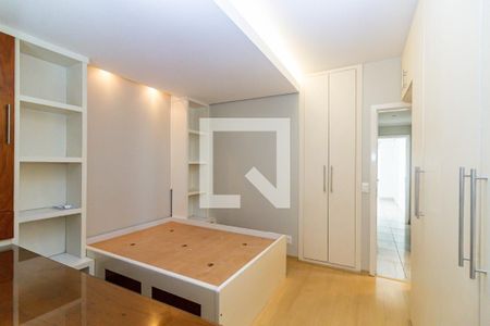 Apartamento para alugar com 123m², 4 quartos e 3 vagasQuarto