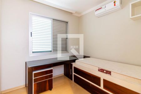 Apartamento para alugar com 123m², 4 quartos e 3 vagasQuarto