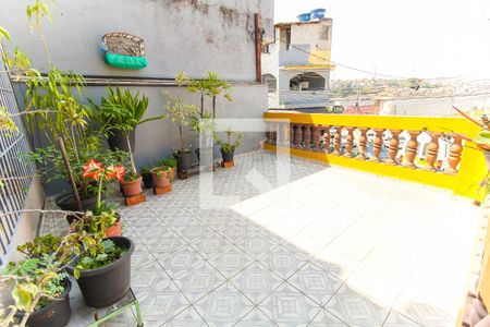 Varanda de casa para alugar com 4 quartos, 288m² em Jardim Helena, São Paulo