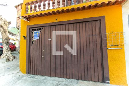 Fachada de casa para alugar com 4 quartos, 288m² em Jardim Helena, São Paulo
