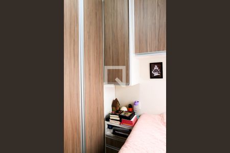 Casa à venda com 165m², 3 quartos e 2 vagas Casa à venda com 165m², 3 quartos e 2 vagasQuarto 2