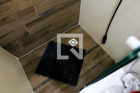 Casa à venda com 165m², 3 quartos e 2 vagas Casa à venda com 165m², 3 quartos e 2 vagasBanheiro da Suite