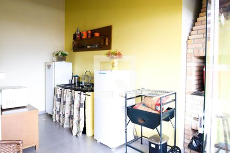 Casa à venda com 165m², 3 quartos e 2 vagas Casa à venda com 165m², 3 quartos e 2 vagasCobertura
