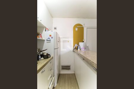 Sala/Cozinha de apartamento à venda com 1 quarto, 24m² em Vila Campanela, São Paulo
