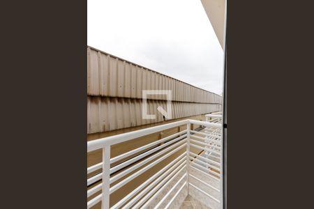 Casa de condomínio à venda com 90m², 2 quartos e 1 vaga Casa de condomínio à venda com 90m², 2 quartos e 1 vagaSacada Suíte 1