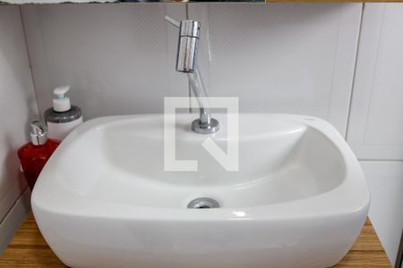 Casa de condomínio à venda com 90m², 2 quartos e 1 vaga Casa de condomínio à venda com 90m², 2 quartos e 1 vagaBanheiro da Suíte 1