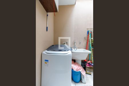 Casa de condomínio à venda com 90m², 2 quartos e 1 vaga Casa de condomínio à venda com 90m², 2 quartos e 1 vagaÁrea de Serviço